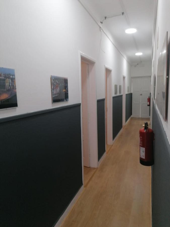 Peters Guesthouse Aveiro Exteriör bild