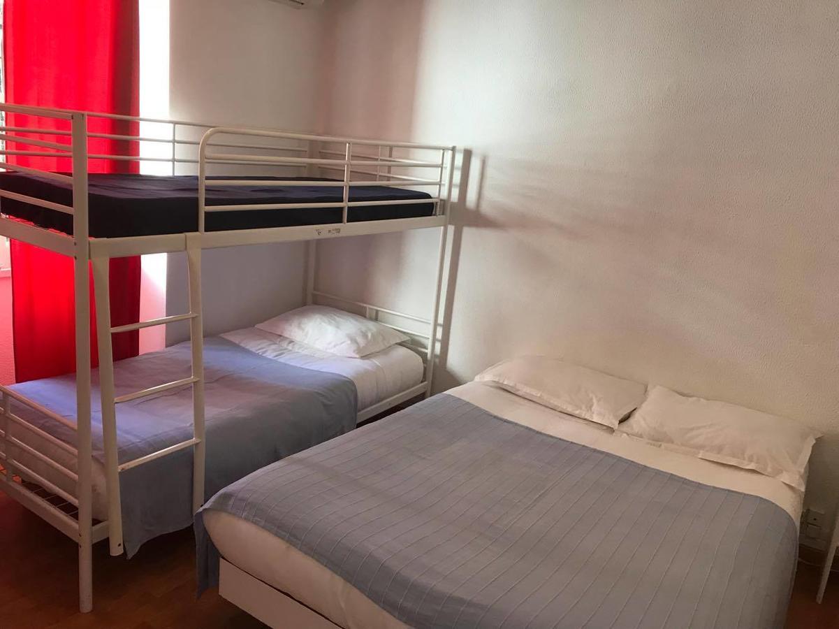 Peters Guesthouse Aveiro Exteriör bild